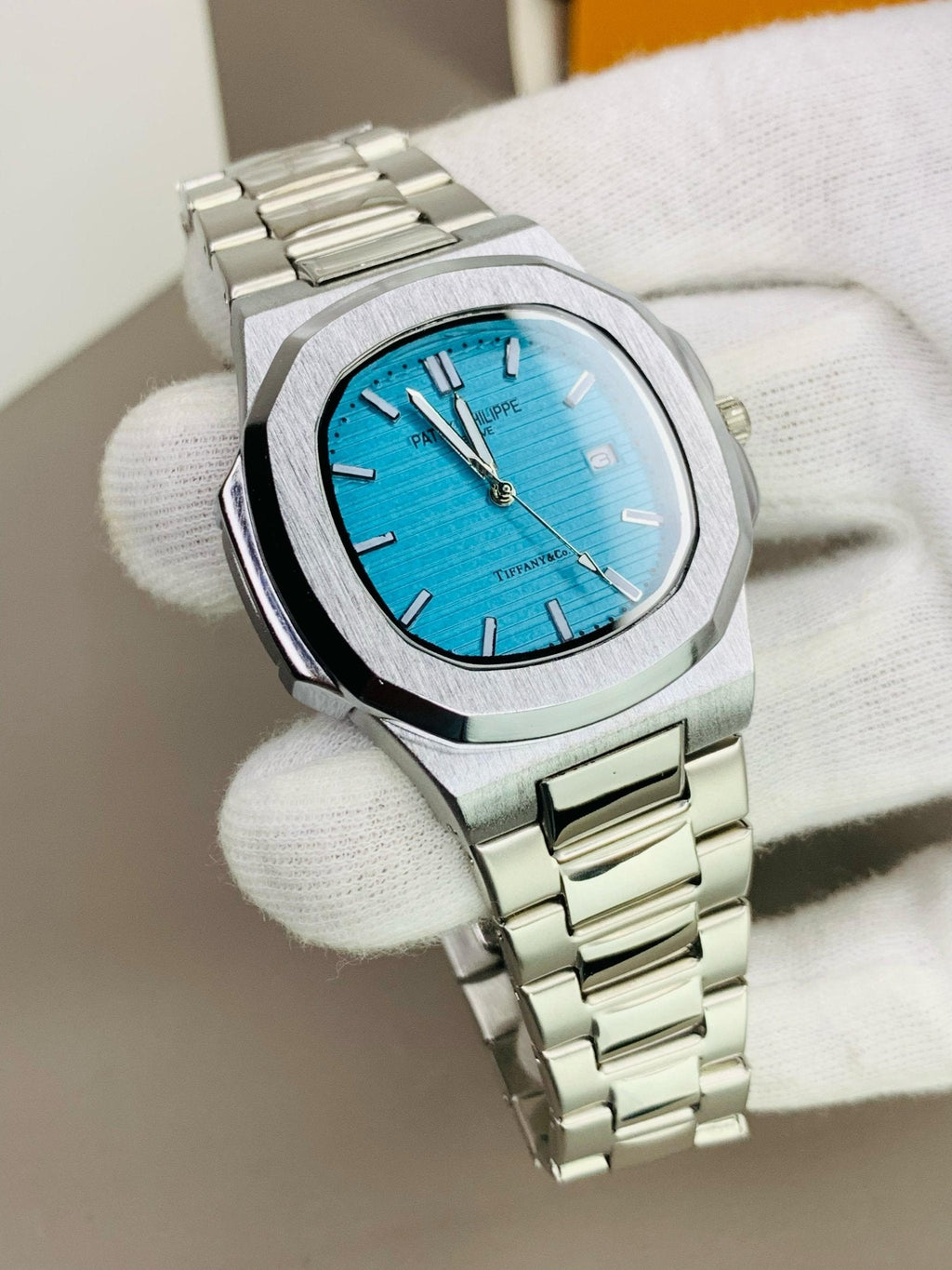 P@tek Phillips Tiffany Dial - RIGHT TIME