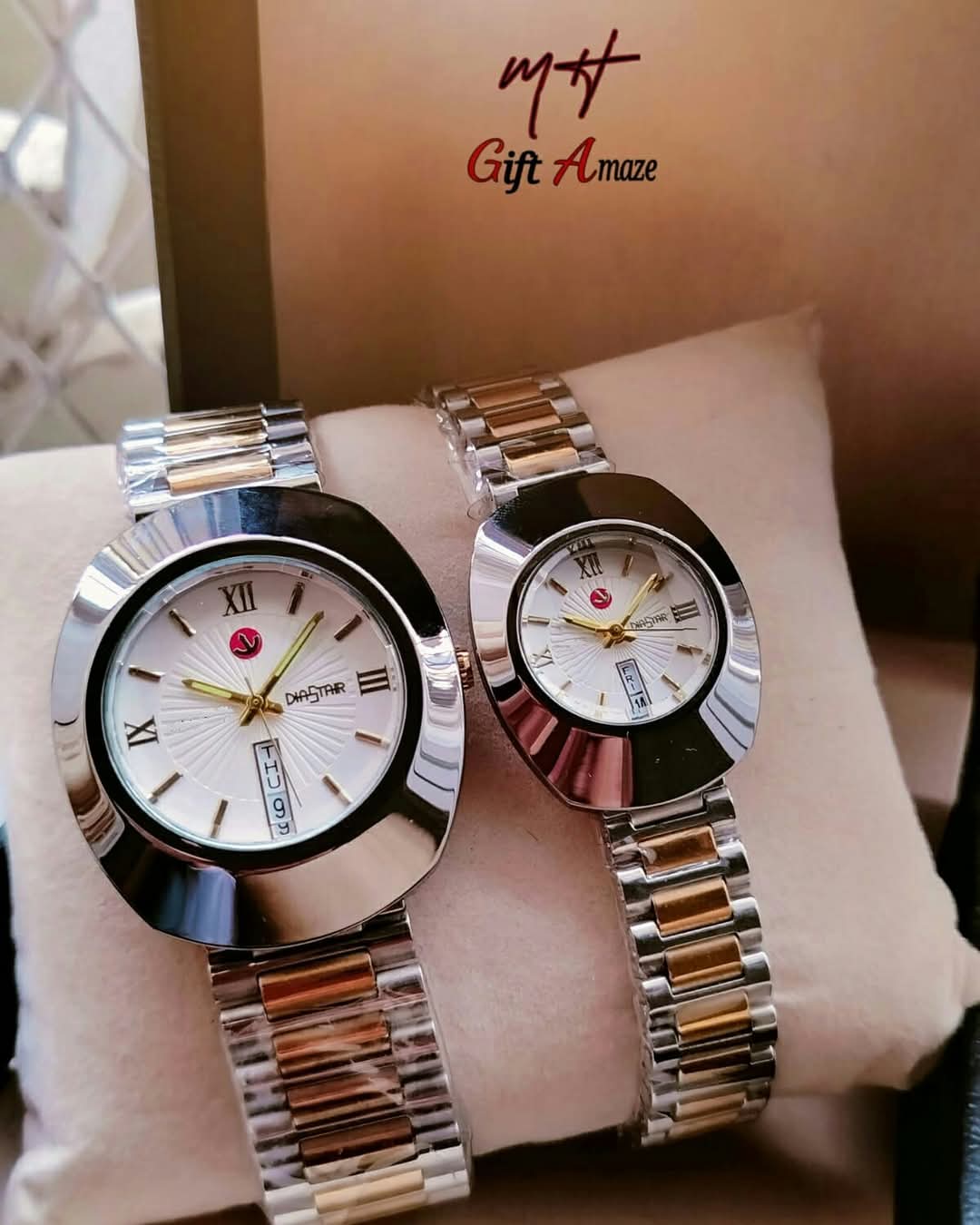 R@do Couple Watch (Best For Wedding, Anniversary, Engagement Gifts.) - RIGHT TIME
